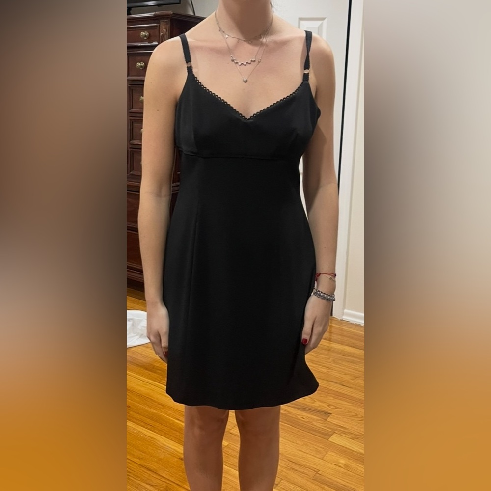 VERTIGO PARIS Mini black stretchy dress size 8โ EUC
